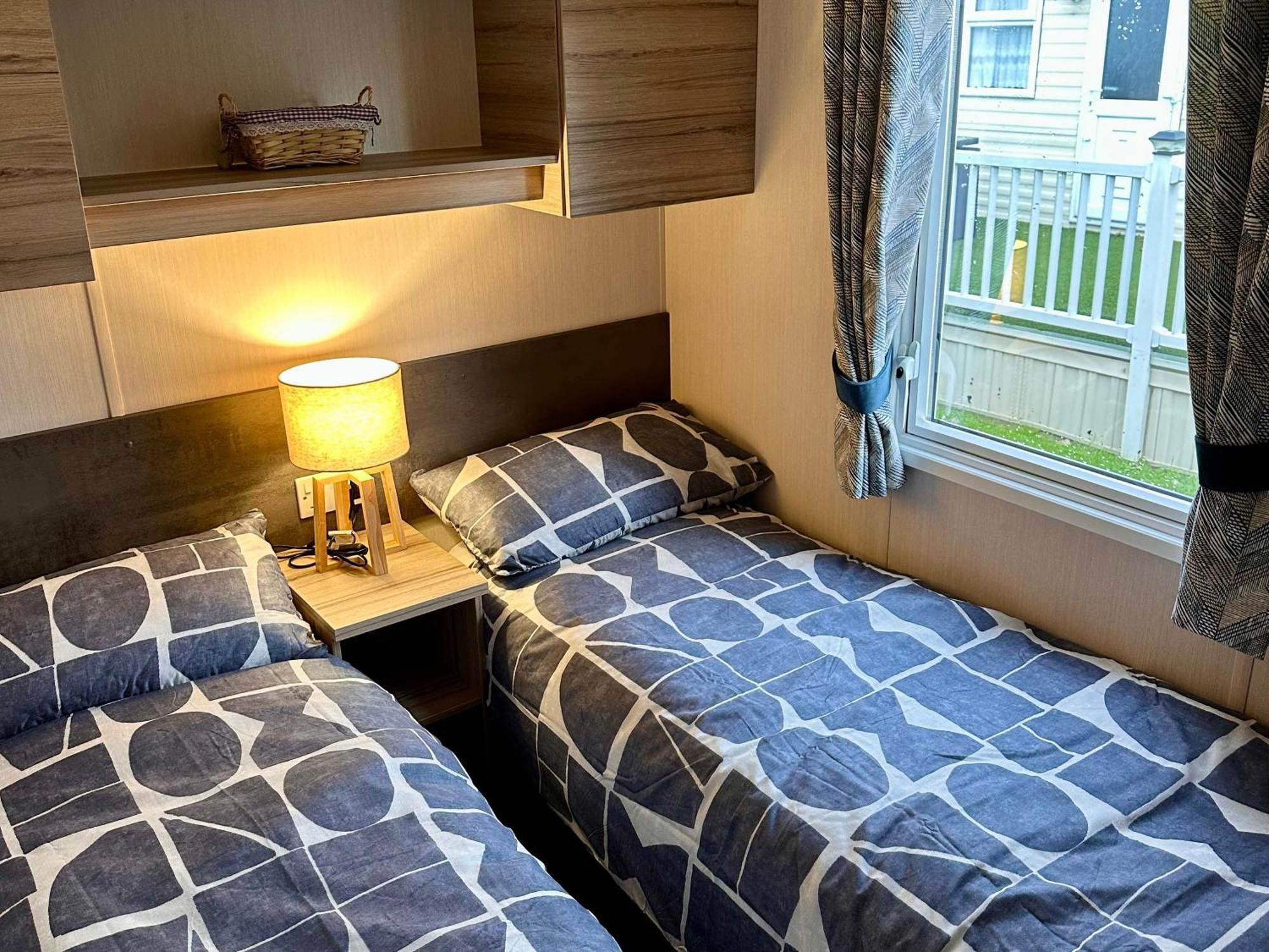 R&R Coastal Retreats Hotel Skegness Exterior photo